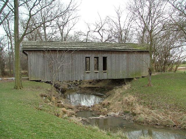 governors run golf course covered bridge in carlyle illinois