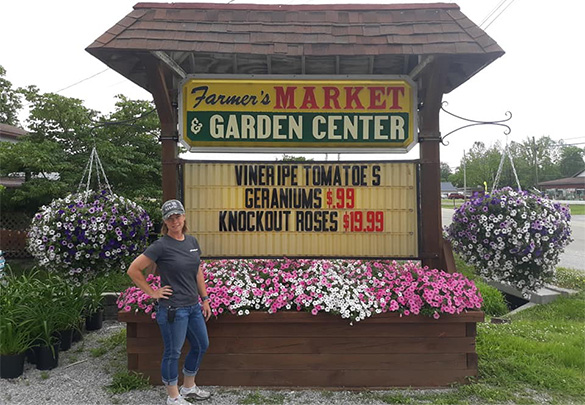 Venues In Southern Illinois - Farmers Market Garden Center